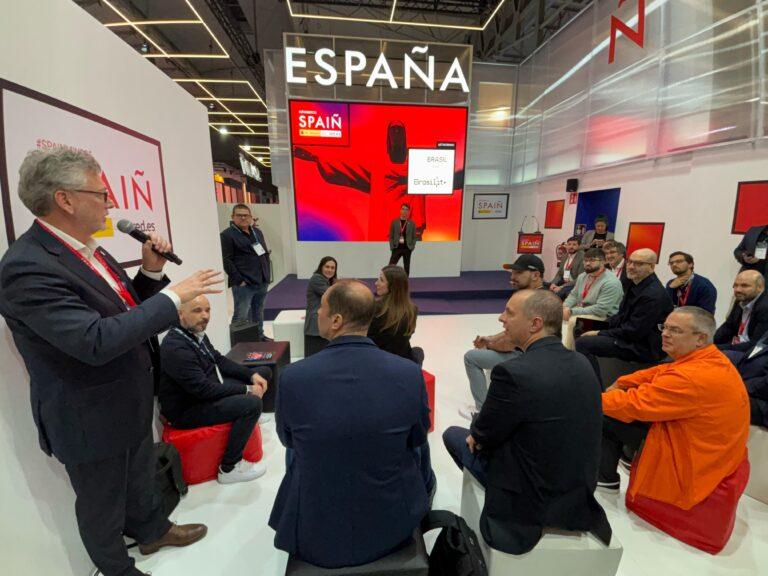 MWC